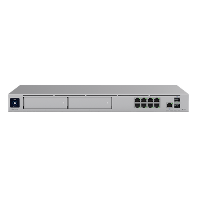 Cloud Gateway 10G / Rack 1U / 8x 1 GbE + 1x 2.5 GbE + 2x 10G SFP+ / IDS/IPS 5 Gbps / 2000 Clientes / 2 Bahías HDD 3.5" RAID 1 / SSD 128 GB