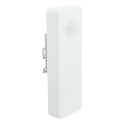 Suscriptor Inalámbrico / 5 GHz / MIMO 2x2 / 140 Mbps / Antena Integrada 14 dBi / Alcance 3 km (1.86 mi) / IP55